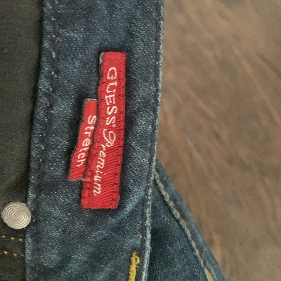 Women’s Guess Premium Jeans - Picture 11 of 12